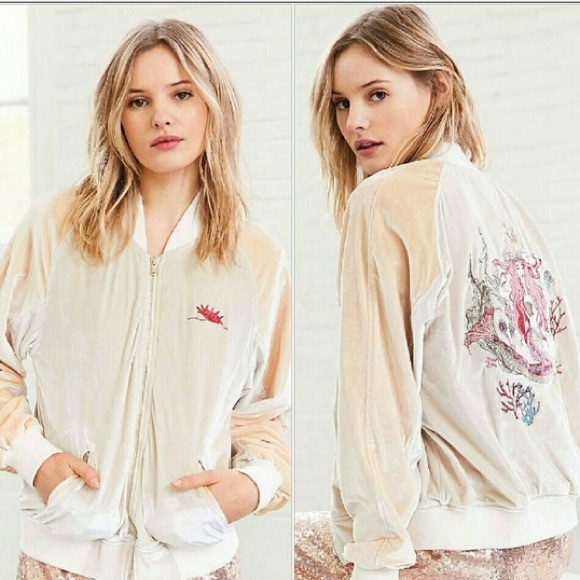urban outfitters velvet bomber - Picture 1 of 1